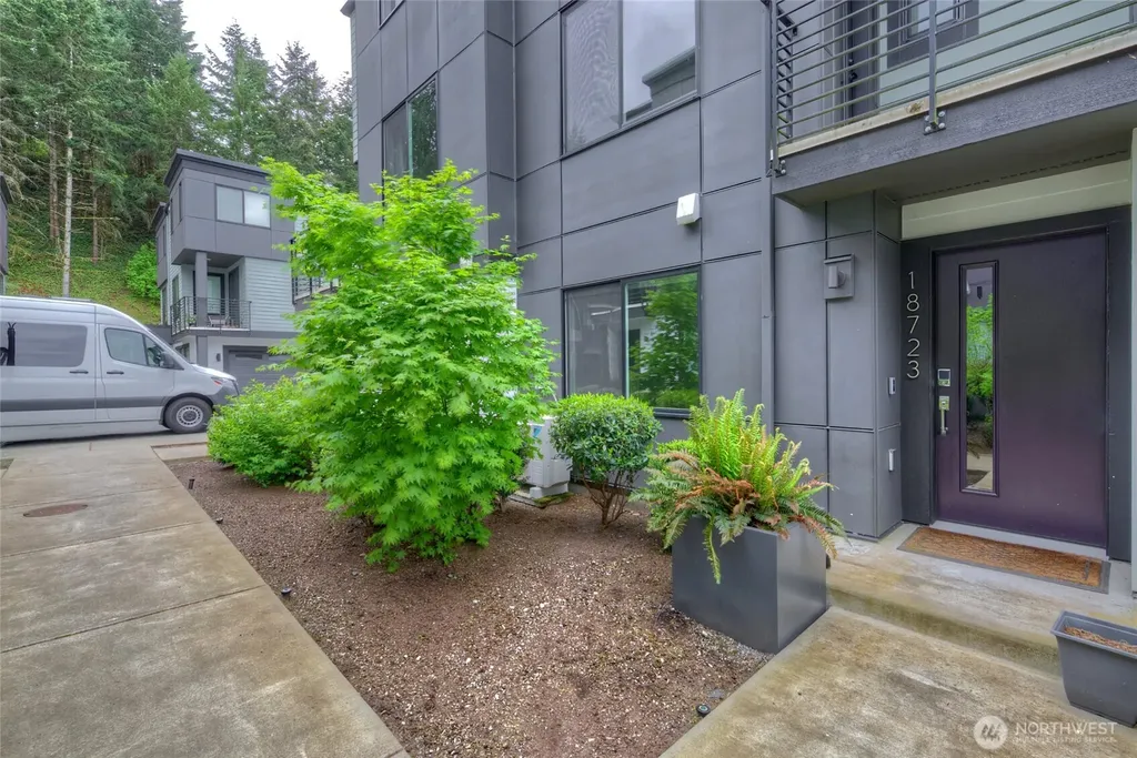 18723 76th Avenue W Lynnwood WA 98037