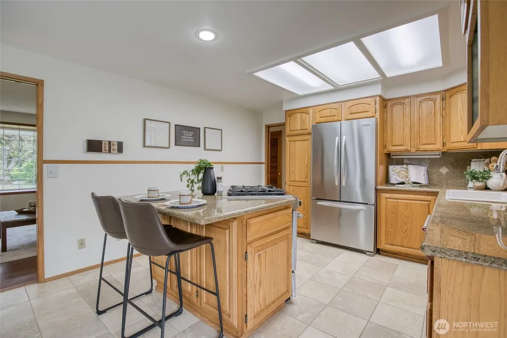 912 W Simpson Avenue Montesano WA 98563