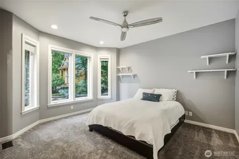 514 Wayne's Ridge Circle Camano Island WA 98282