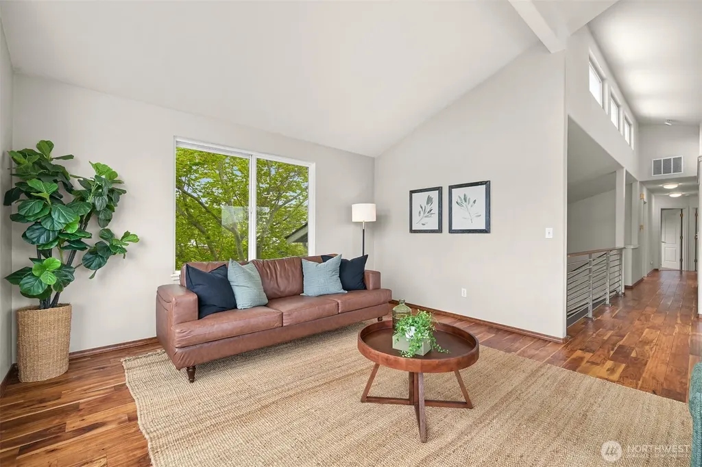 4410 San Juan Avenue Anacortes WA 98221