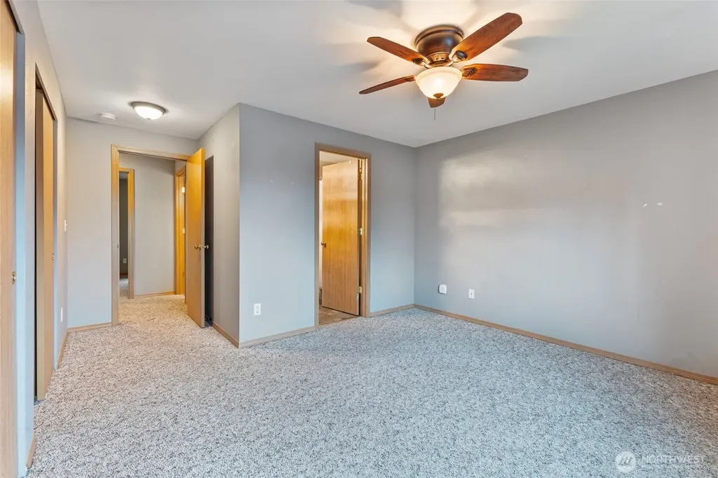 7313 164th Street E Puyallup WA 98375