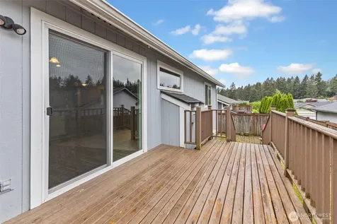 7313 164th Street E Puyallup WA 98375