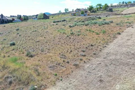 1308 Mansfield Drive Okanogan WA 98840