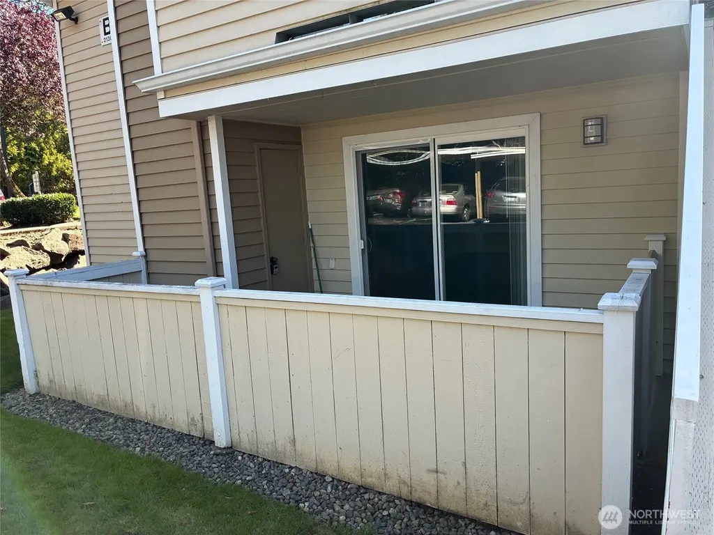 21301 52nd Avenue W Mountlake Terrace WA 98043