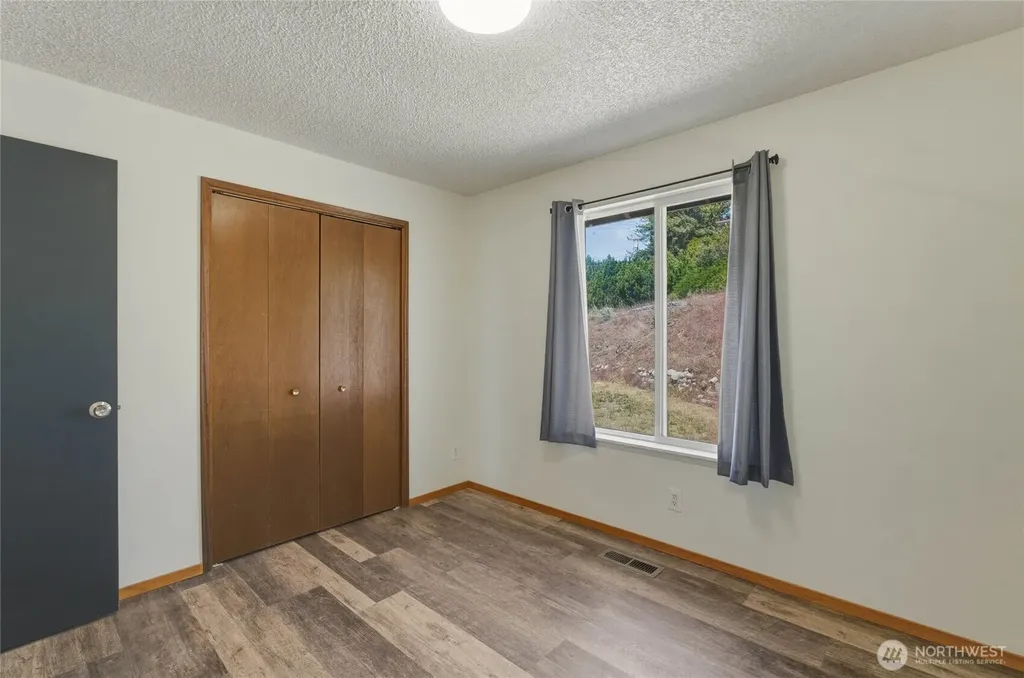 504 Ash Street Omak WA 98841