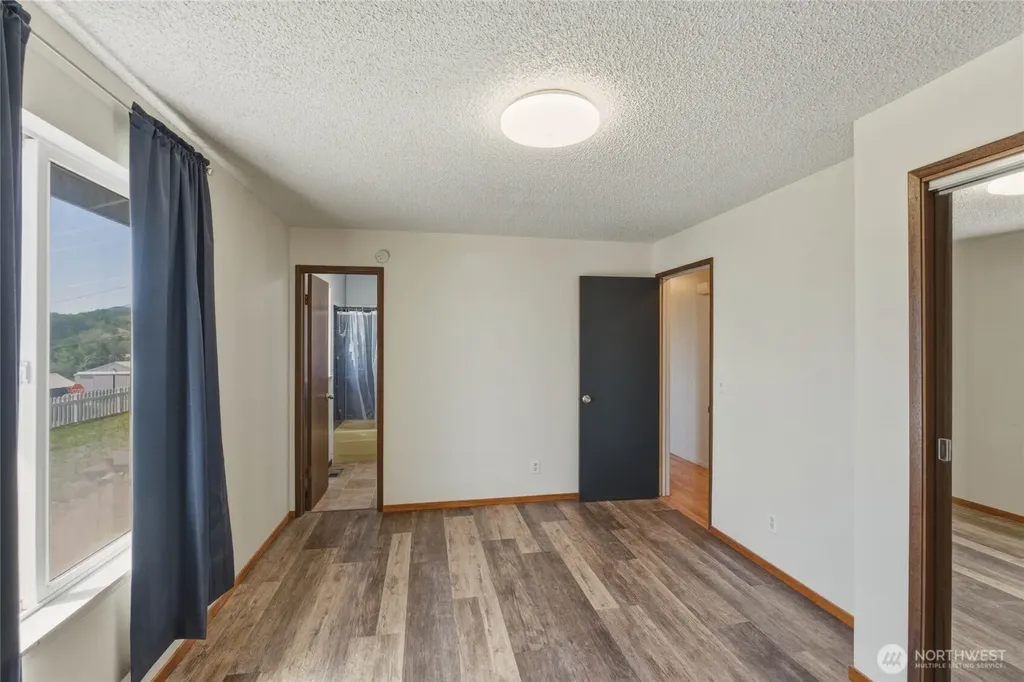 504 Ash Street Omak WA 98841
