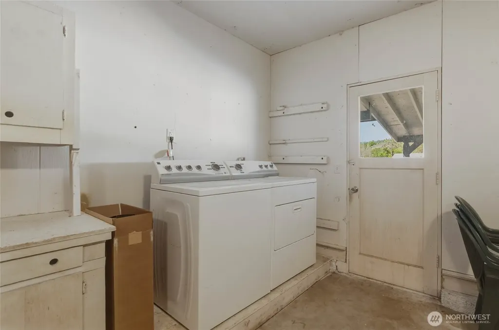 504 Ash Street Omak WA 98841