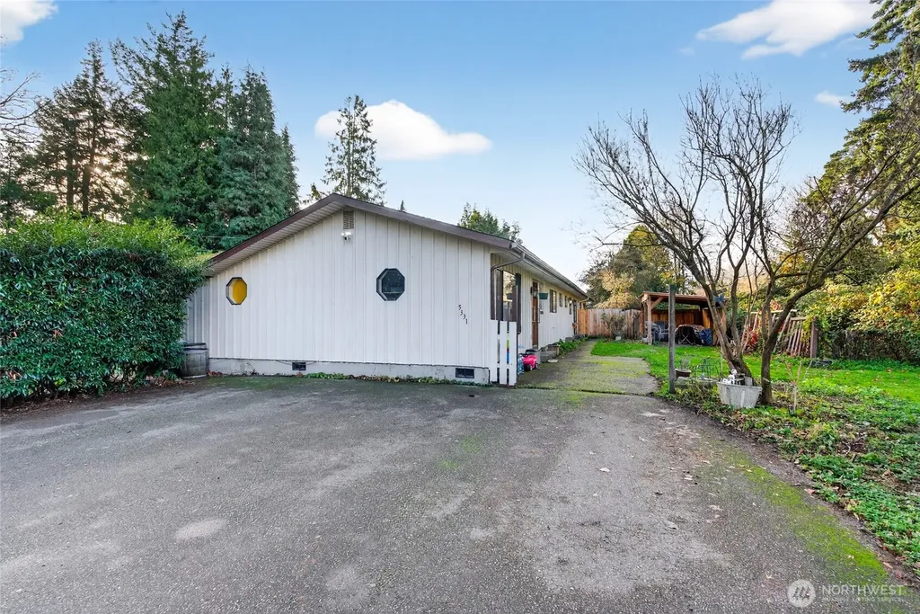 5331 Evergreen Drive Bellingham WA 98226