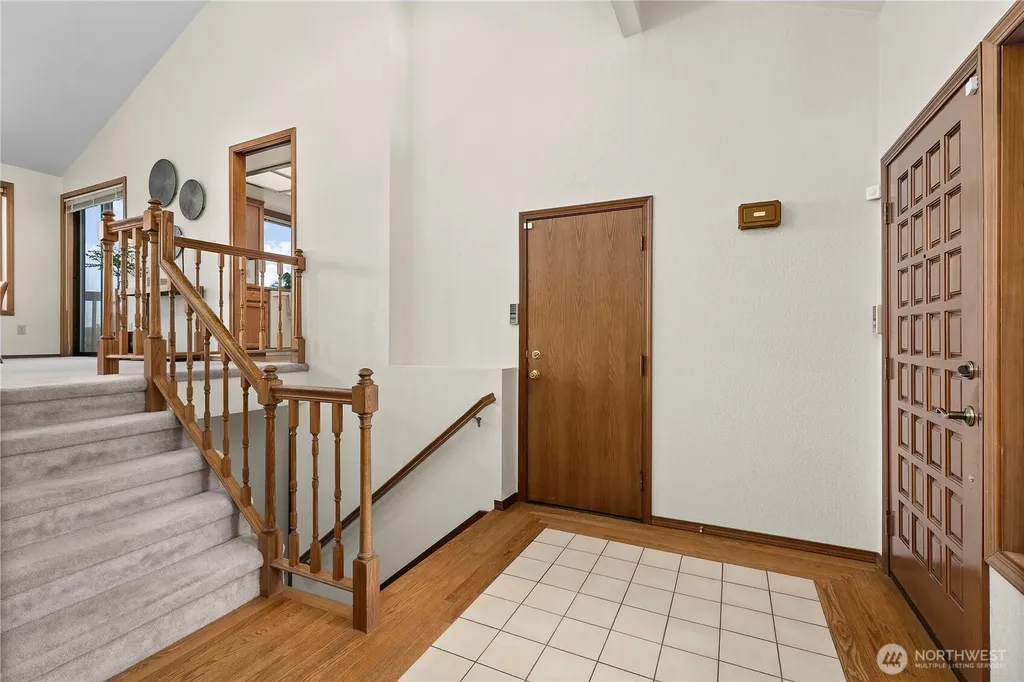 746 22nd Street SW Puyallup WA 98371