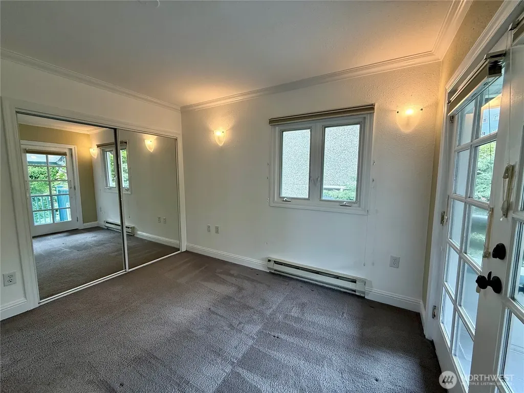 2258 14th Avenue W Seattle WA 98119