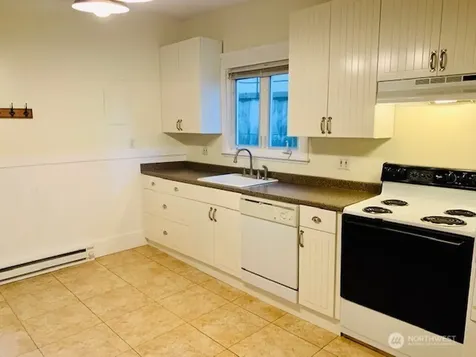 2258 14th Avenue W Seattle WA 98119