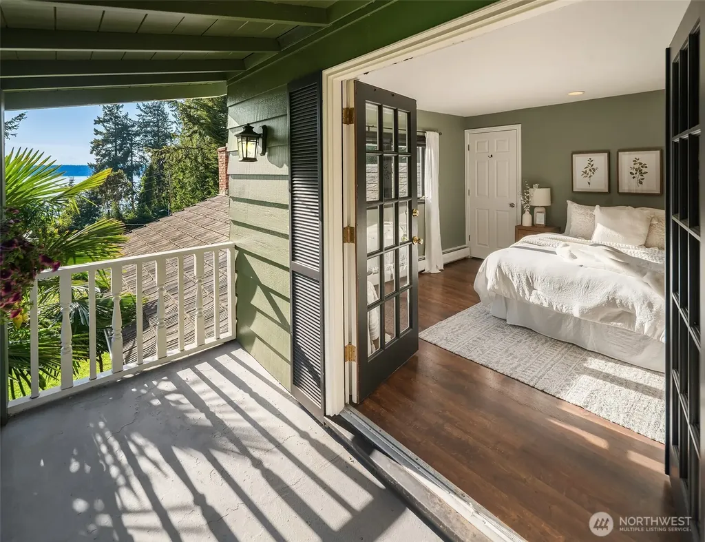 2640 SW 163rd Street Burien WA 98166