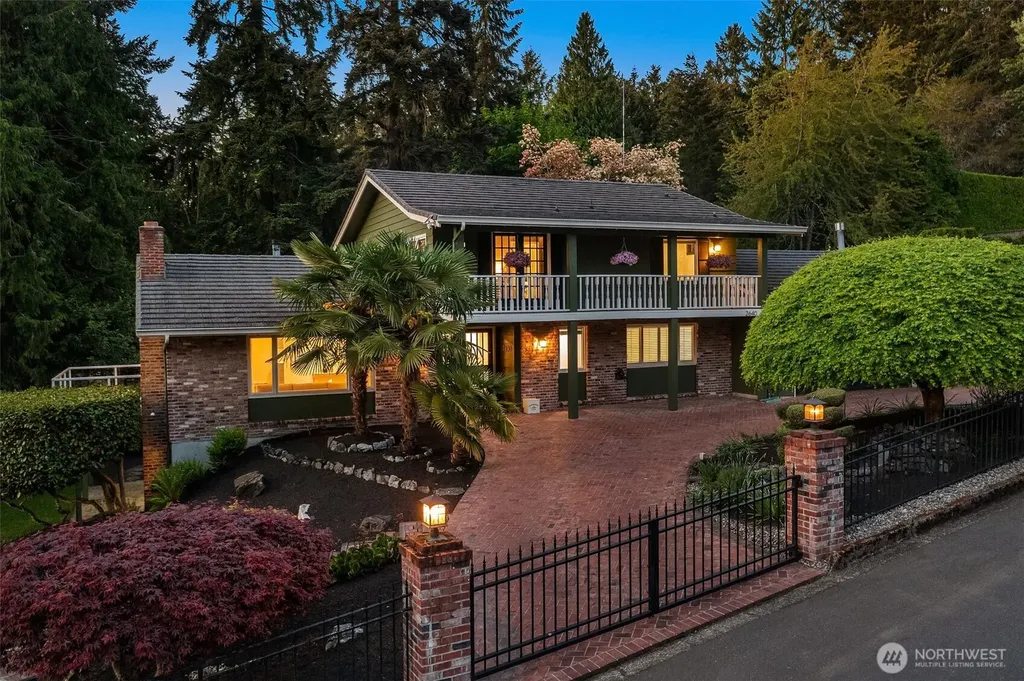 2640 SW 163rd Street Burien WA 98166