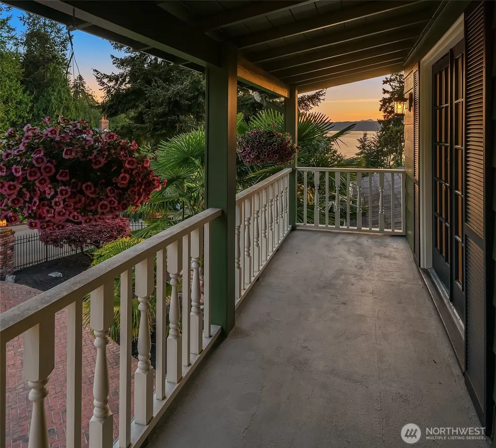 2640 SW 163rd Street Burien WA 98166