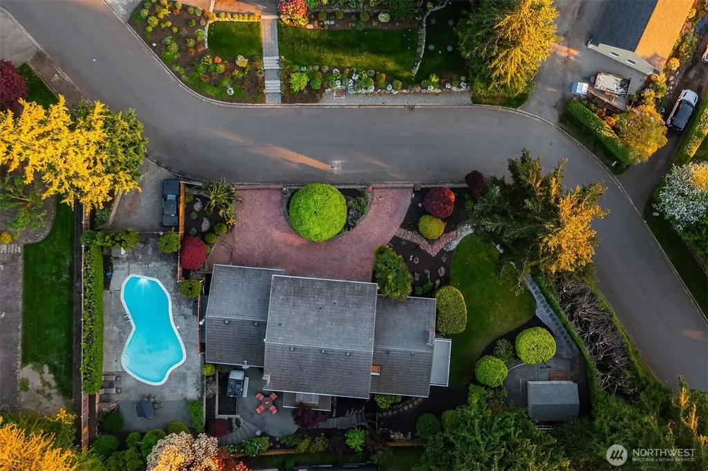 2640 SW 163rd Street Burien WA 98166