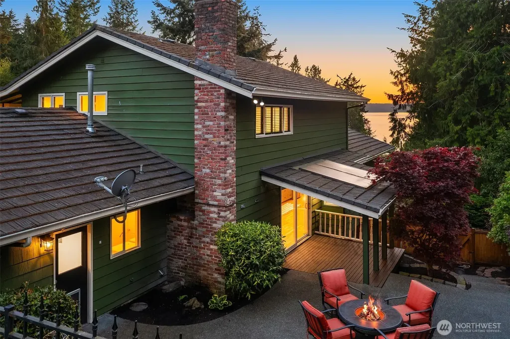 2640 SW 163rd Street Burien WA 98166