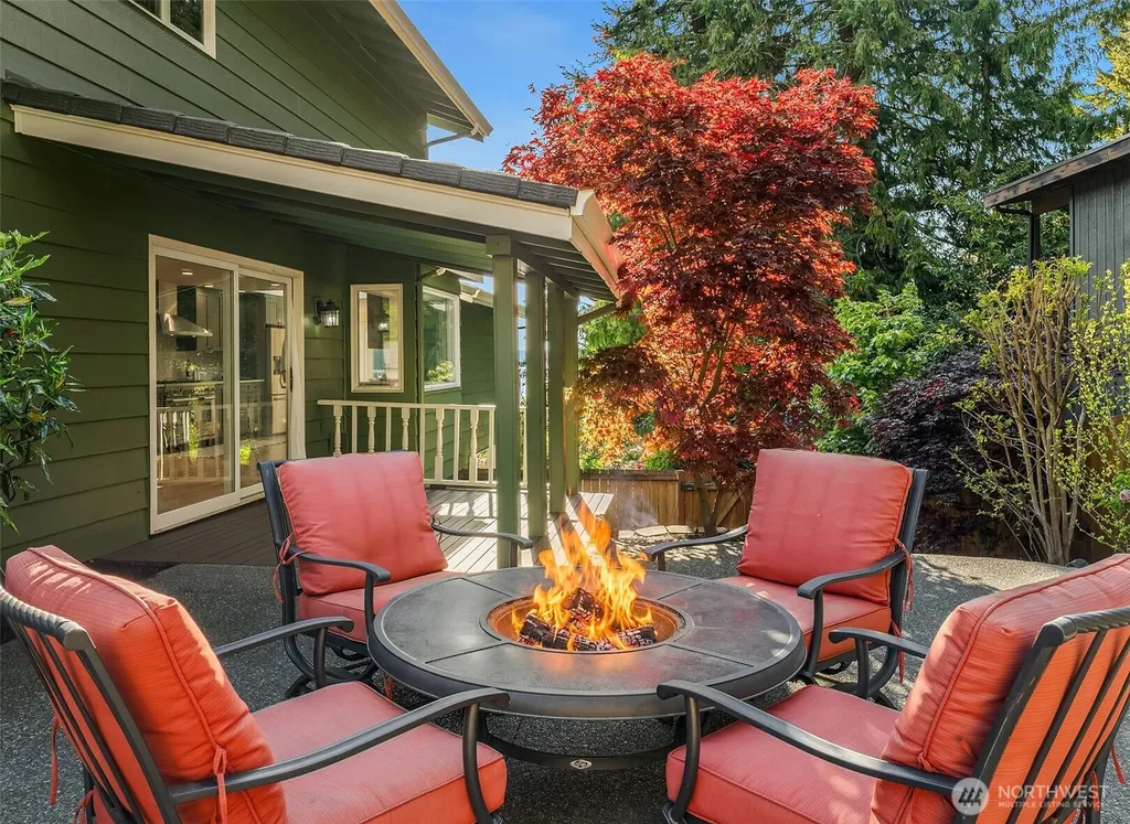 2640 SW 163rd Street Burien WA 98166