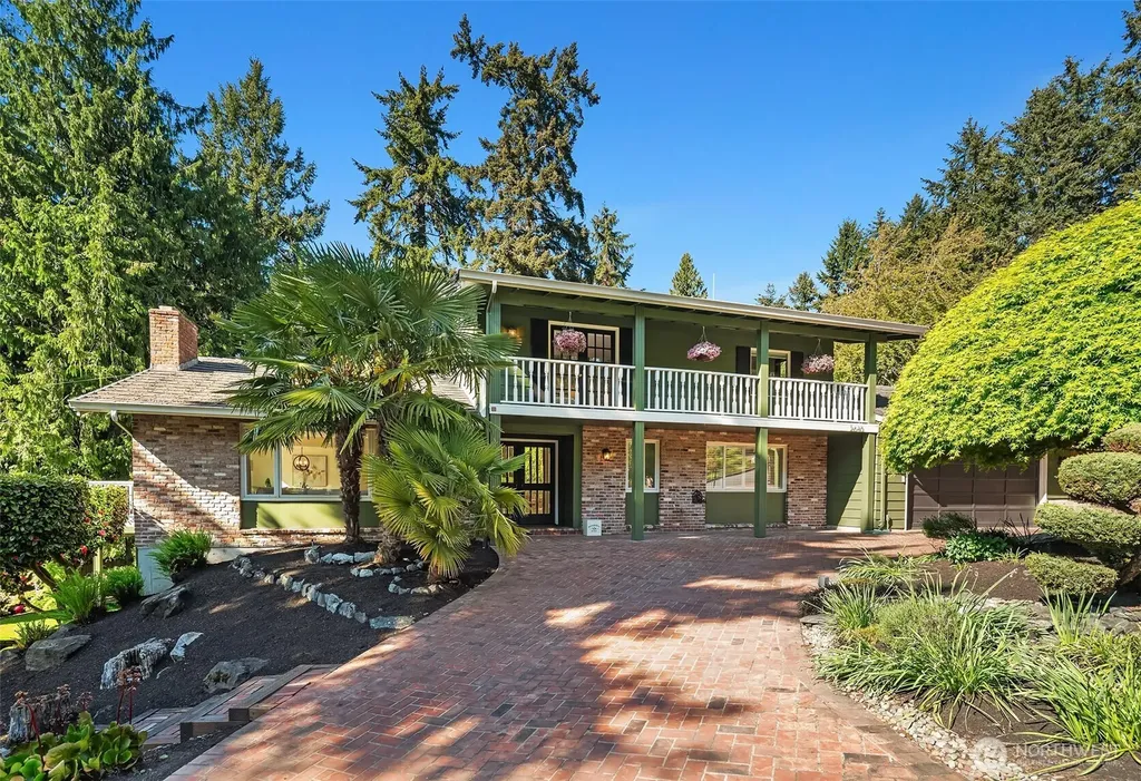 2640 SW 163rd Street Burien WA 98166