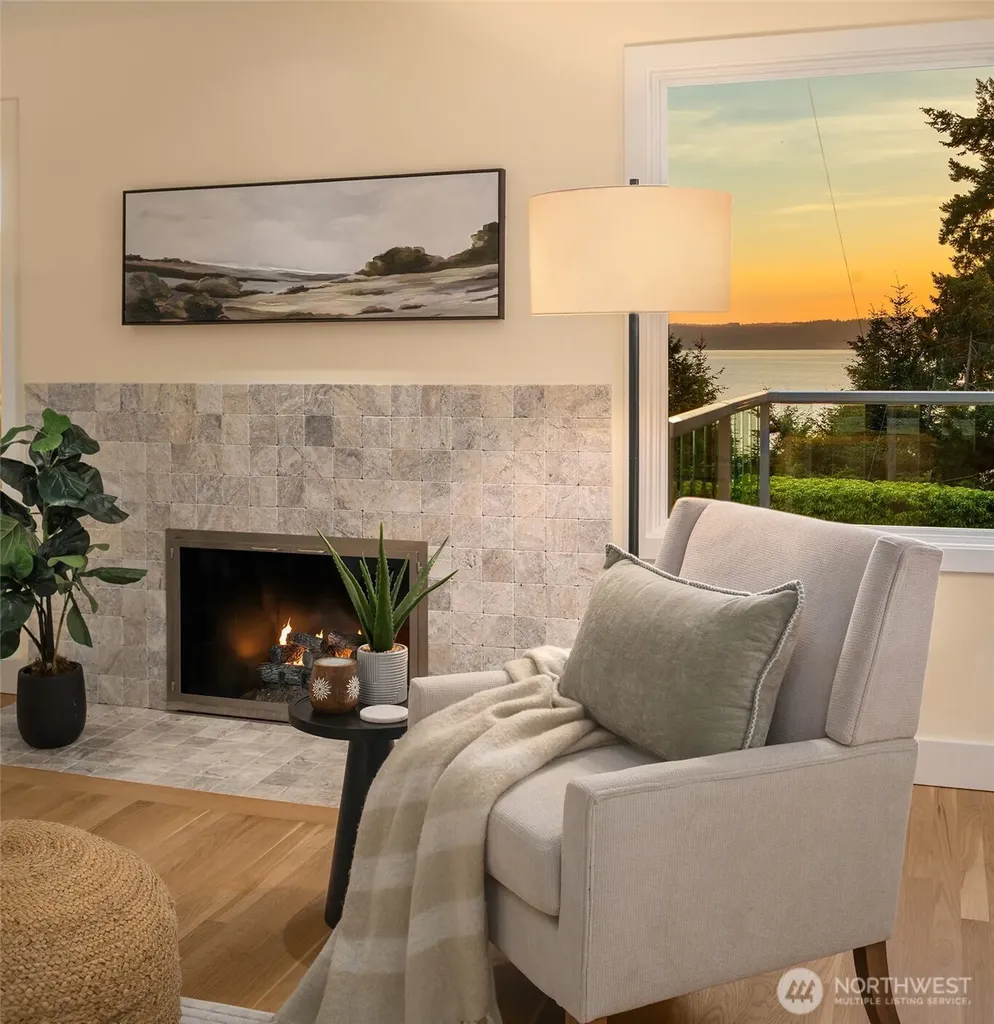 2640 SW 163rd Street Burien WA 98166