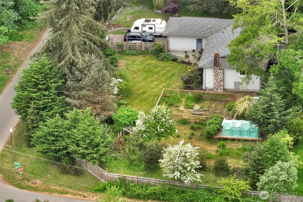 10414 SW 110th Street Vashon WA 98070