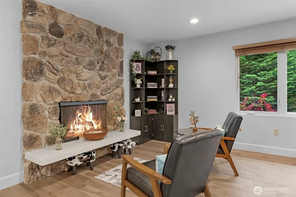 10414 SW 110th Street Vashon WA 98070