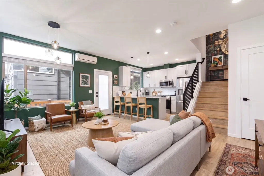 8015 Mary Avenue NW Seattle WA 98117
