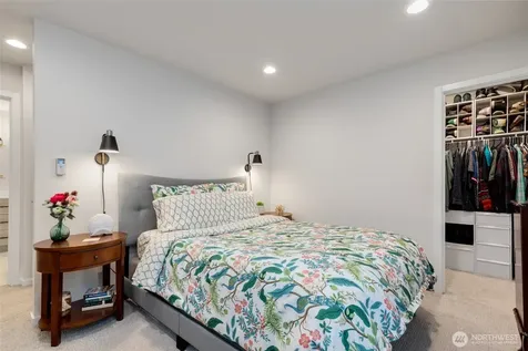8015 Mary Avenue NW Seattle WA 98117