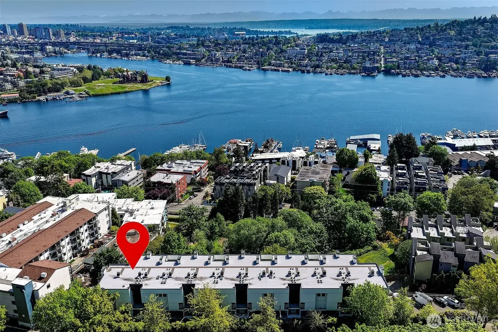 2400 Aurora Avenue N Seattle WA 98109
