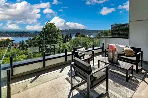 2400 Aurora Avenue N Seattle WA 98109