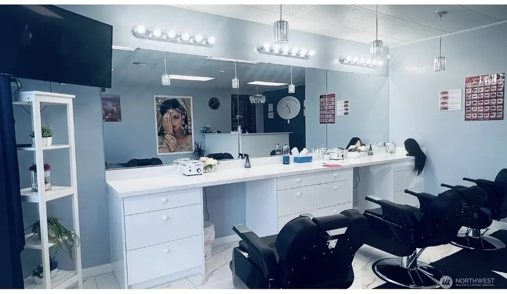 816 72nd Street E Tacoma WA 98404
