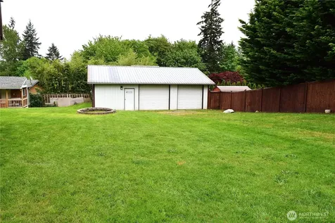 8611 Vistarama Avenue Everett WA 98208