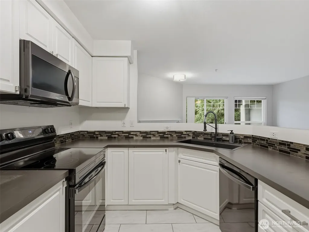18501 SE Newport Way Issaquah WA 98027