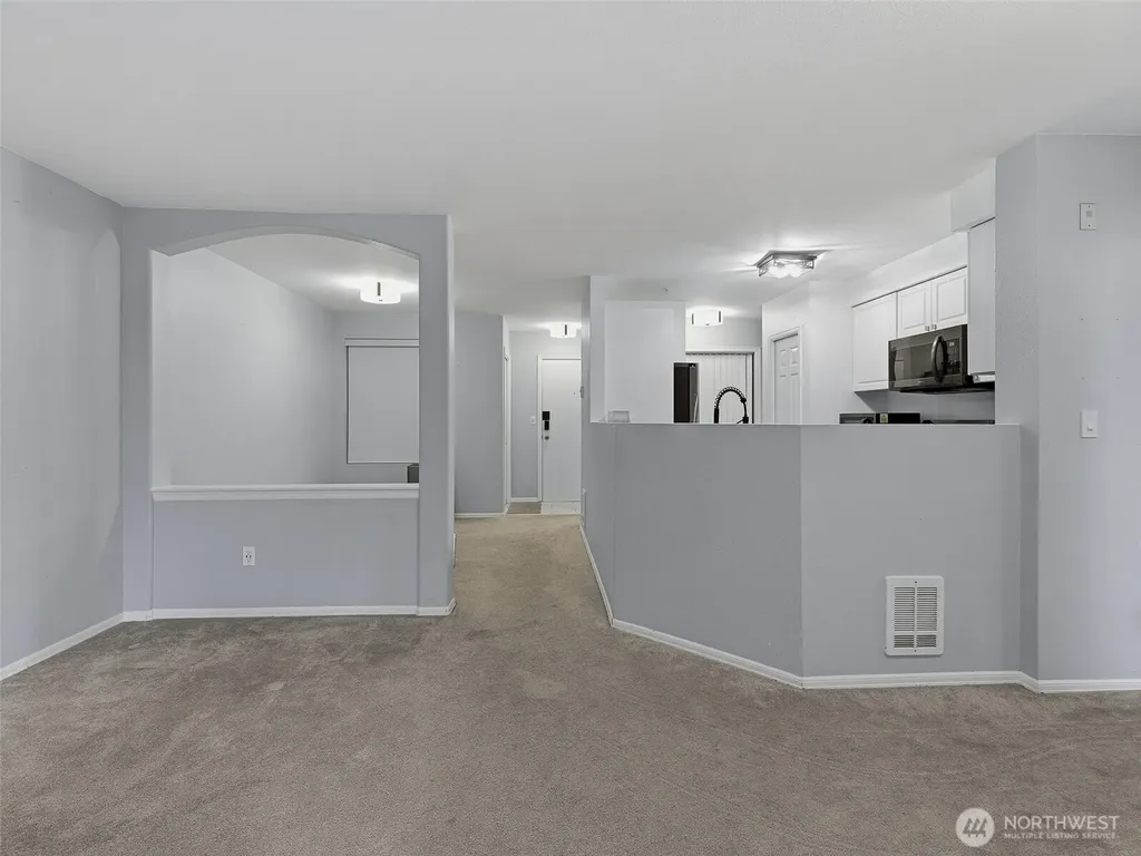 18501 SE Newport Way Issaquah WA 98027