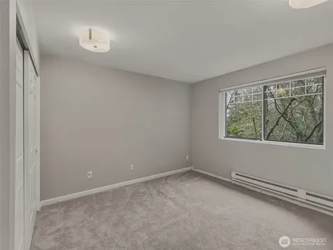 18501 SE Newport Way Issaquah WA 98027