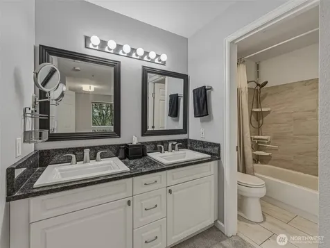 18501 SE Newport Way Issaquah WA 98027