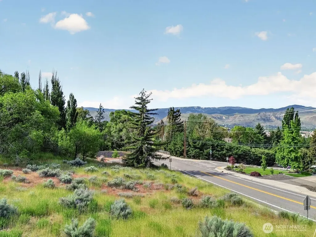 0 N Baker Avenue East Wenatchee WA 98802