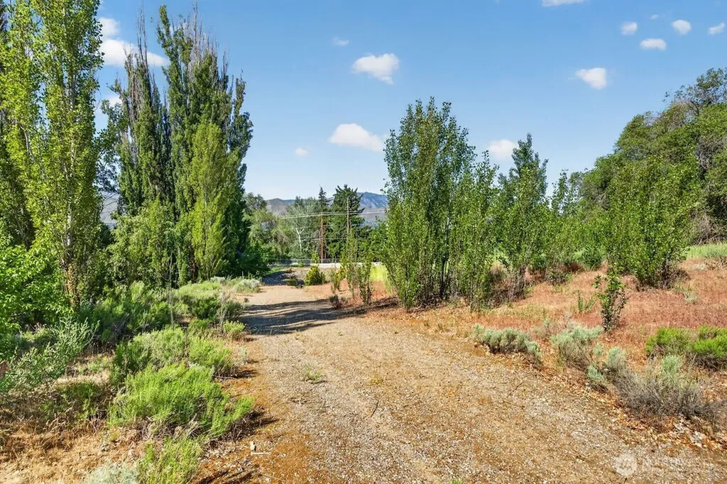 0 N Baker Avenue East Wenatchee WA 98802