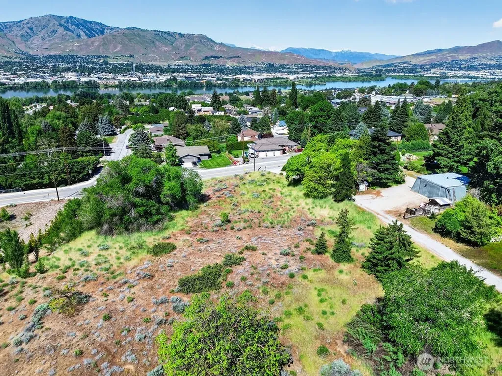 0 N Baker Avenue East Wenatchee WA 98802
