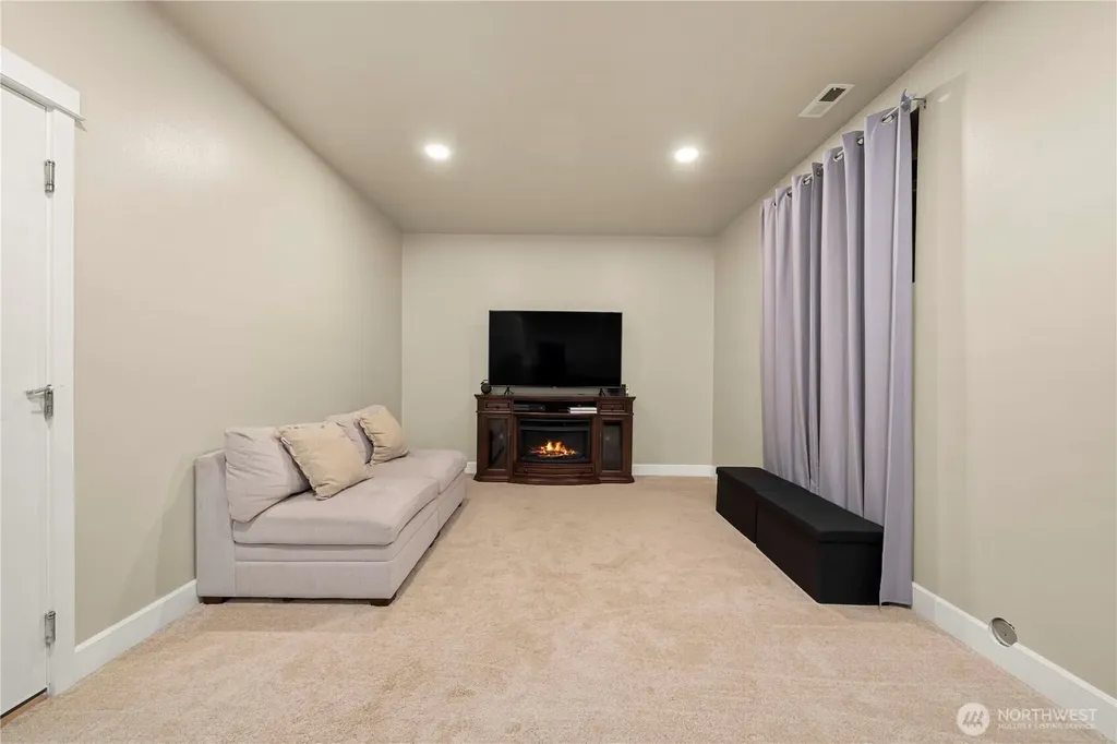 4120 49th Avenue Ct NW Gig Harbor WA 98335
