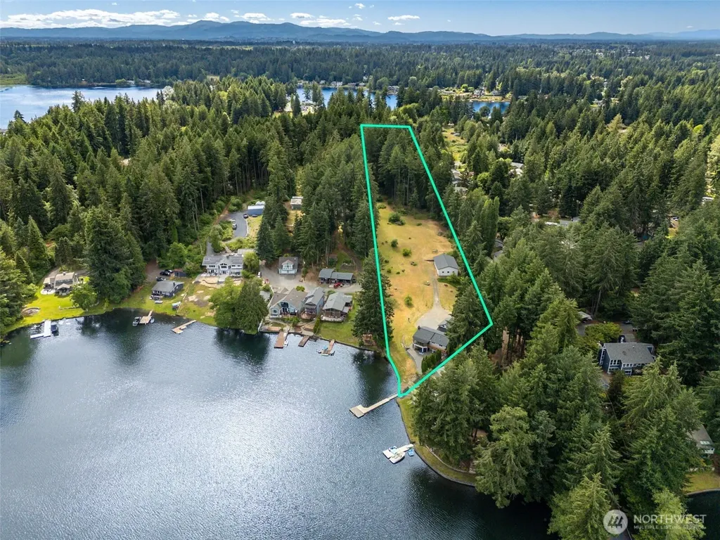 7335 Holmes Island Road SE Lacey WA 98503