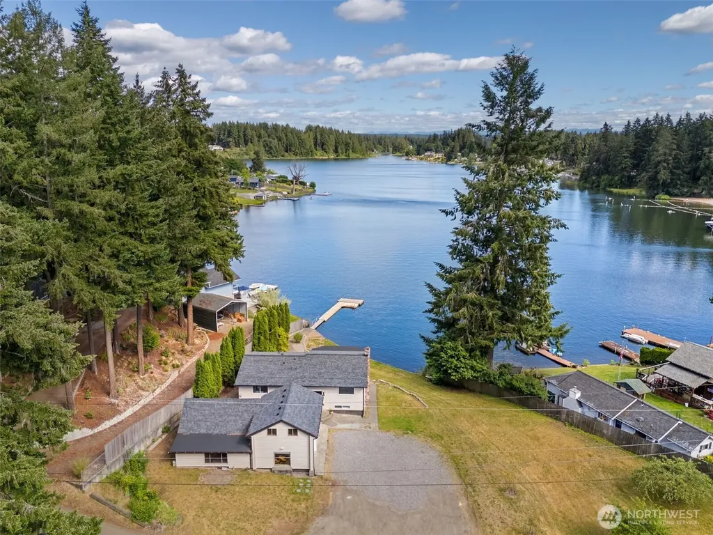 7335 Holmes Island Road SE Lacey WA 98503