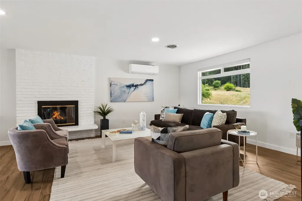 7335 Holmes Island Road SE Lacey WA 98503