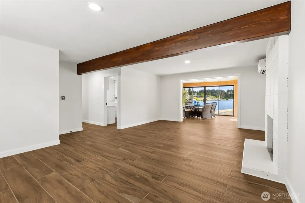 7335 Holmes Island Road SE Lacey WA 98503