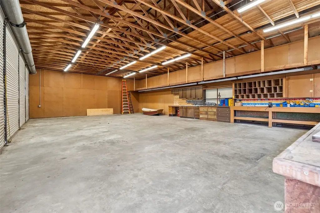 7335 Holmes Island Road SE Lacey WA 98503