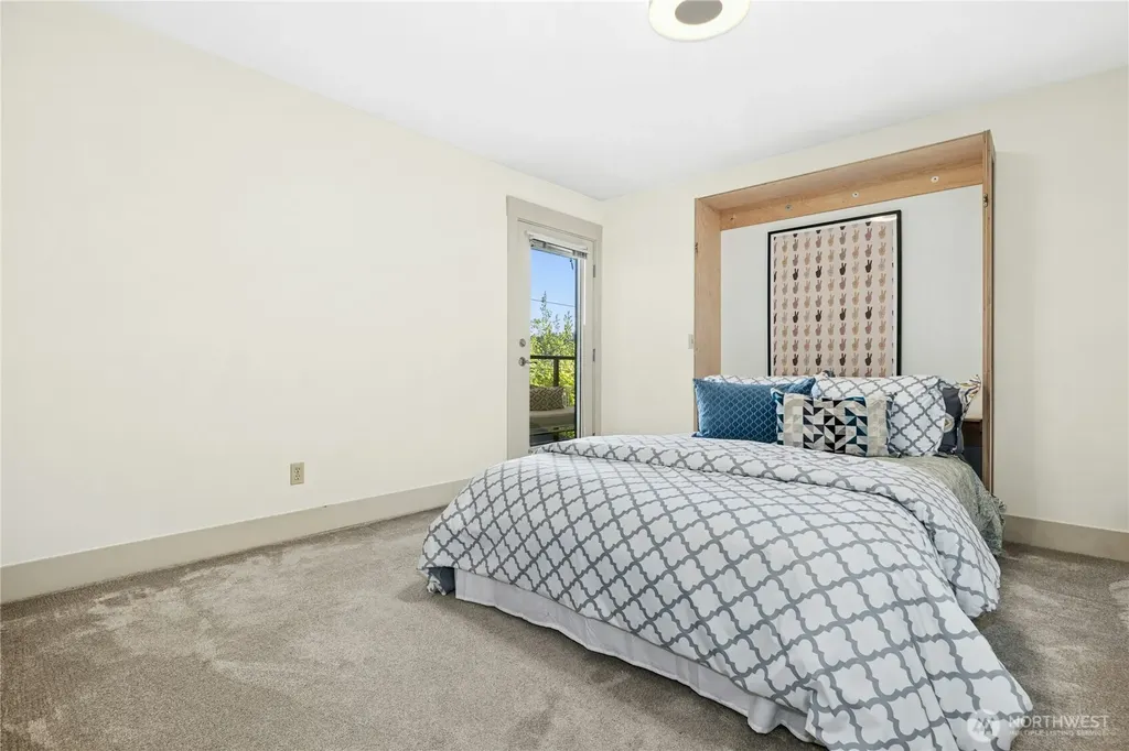 120 NW 39th Street Seattle WA 98107