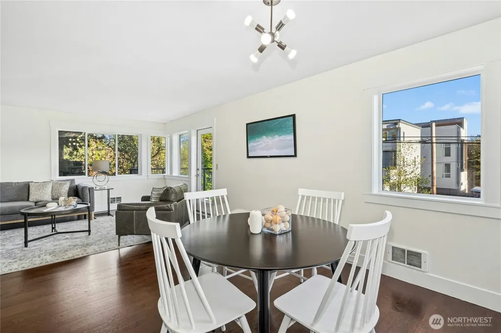 120 NW 39th Street Seattle WA 98107