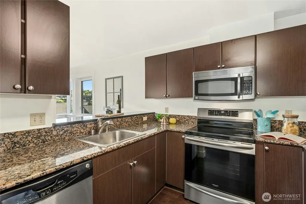 120 NW 39th Street Seattle WA 98107