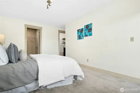 120 NW 39th Street Seattle WA 98107