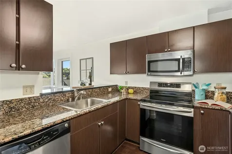120 NW 39th Street Seattle WA 98107