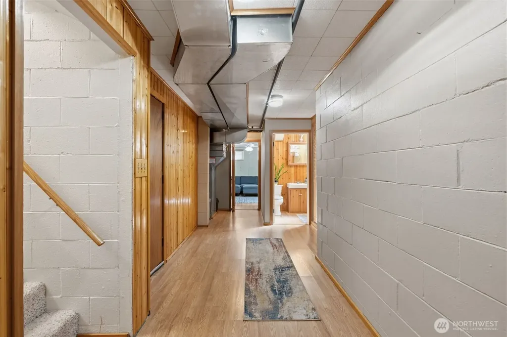 4826 Delaware Avenue Everett WA 98203